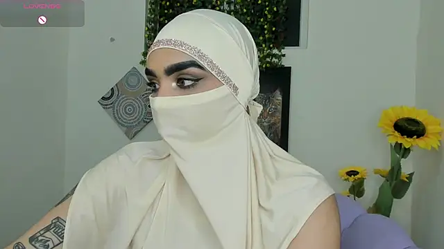 Snapshot of Maissa_Alabi chatting on November 10, 2025, 6:46 pm Maissa Alabi online show from November 10, 2025, 6:46 pm