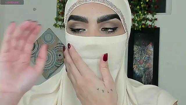 Snapshot of Maissa_Alabi chatting on November 5, 2025, 7:39 pm Maissa Alabi online show from November 5, 2025, 7:39 pm