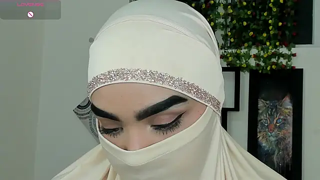 Snapshot of Maissa_Alabi chatting on November 19, 2025, 7:36 pm Maissa Alabi online show from November 19, 2025, 7:36 pm