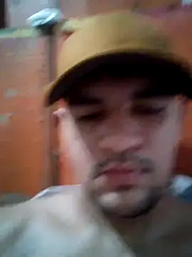 Snapshot of mamauara092 chatting on March 2, 2025, 8:25 pm mamauara092 online show from March 2, 2025, 8:25 pm