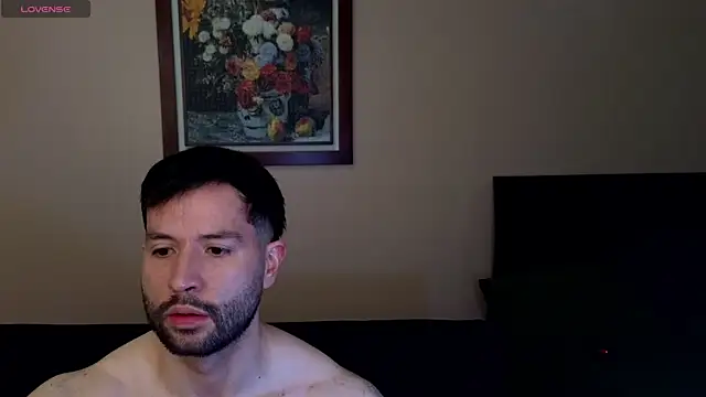 hairyncuteass online show from April 17, 2026, 2:42 pm