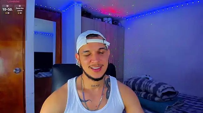 austinoficial online show from March 22, 2025, 5:39 am