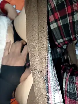 Snapshot of rameshjisex chatting on March 15, 2025, 10:46 am rameshjisex online show from March 15, 2025, 10:46 am