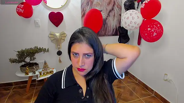 ambar victoria st online show from February 14, 2025, 7:54 pm