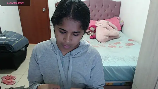 Snapshot of july-feria chatting on October 21, 2025, 8:41 pm july-feria online show from October 21, 2025, 8:41 pm