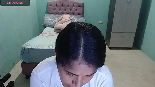 Snapshot of july-feria chatting on February 12, 2026, 3:01 pm july-feria online show from February 12, 2026, 3:01 pm