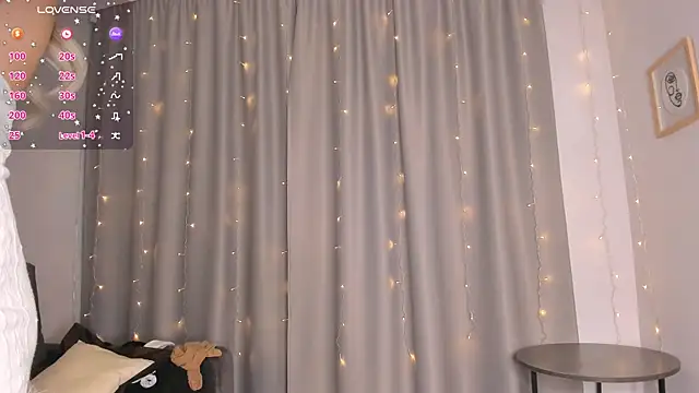 dontouchmyass online show from February 8, 2025, 9:36 pm