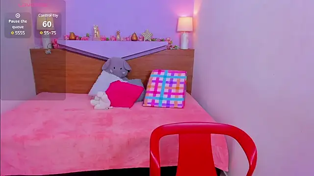 Snapshot of ScarletEmber3 chatting on March 11, 2025, 3:58 am ScarletEmber3 online show from March 11, 2025, 3:58 am