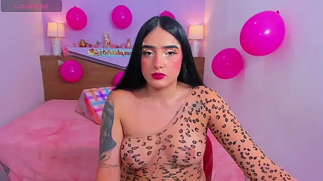 Snapshot of ScarletEmber3 chatting on March 18, 2025, 5:23 am ScarletEmber3 online show from March 18, 2025, 5:23 am