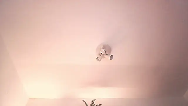 SabrinaSpell  online show from April 13, 2026, 5:28 pm