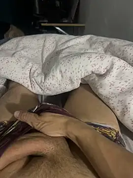 Snapshot of zoltard_1911 chatting on January 31, 2025, 1:22 am zoltard 1911 online show from January 31, 2025, 1:22 am