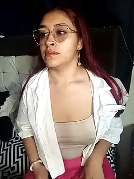 AnonymousGirl online show from March 8, 2025, 1:36 pm