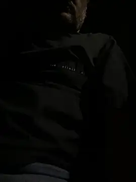 Snapshot of Inglphons chatting on February 5, 2025, 3:45 am Inglphons online show from February 5, 2025, 3:45 am