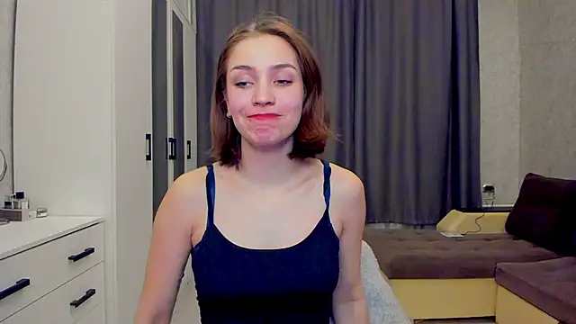 Snapshot of Shawty_Maria chatting on February 15, 2025, 5:39 pm Shawty Maria online show from February 15, 2025, 5:39 pm