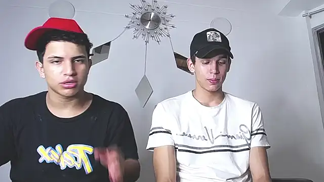 Hot boys hto online show from January 16, 2025, 5:53 am