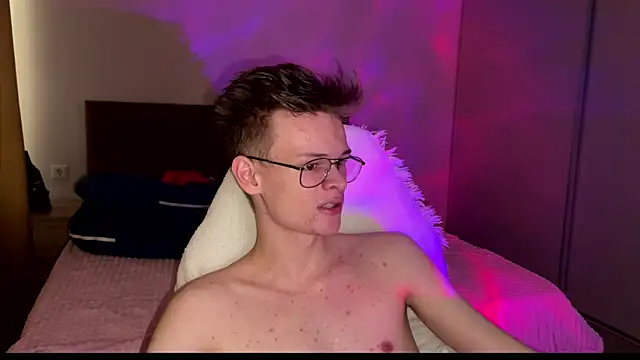 Wild boar1 online show from March 15, 2025, 8:15 am