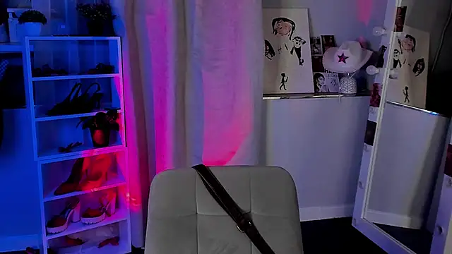 Sahara Shields online show from November 18, 2025, 10:29 am