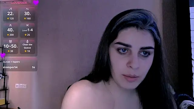  Roselina  online show from November 10, 2025, 12:10 pm