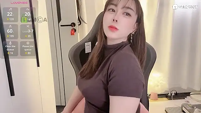 Snapshot of Alano-01 chatting on March 15, 2025, 8:15 am Alano-01 online show from March 15, 2025, 8:15 am