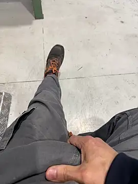 Snapshot of sempreilmio2 chatting on March 18, 2025, 11:44 am sempreilmio2 online show from March 18, 2025, 11:44 am