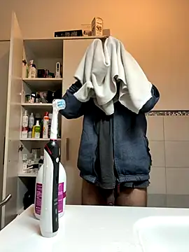 Snapshot of sempreilmio2 chatting on November 14, 2025, 7:34 am sempreilmio2 online show from November 14, 2025, 7:34 am