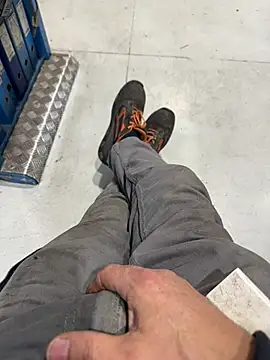 Snapshot of sempreilmio2 chatting on March 12, 2025, 11:54 am sempreilmio2 online show from March 12, 2025, 11:54 am