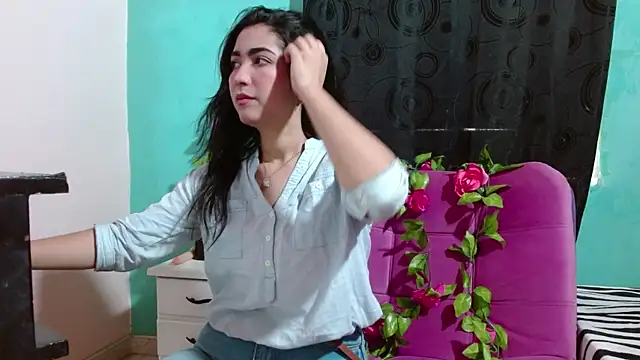 Snapshot of Atlanta_Beautiful chatting on February 3, 2025, 6:17 pm Atlanta Beautiful online show from February 3, 2025, 6:17 pm