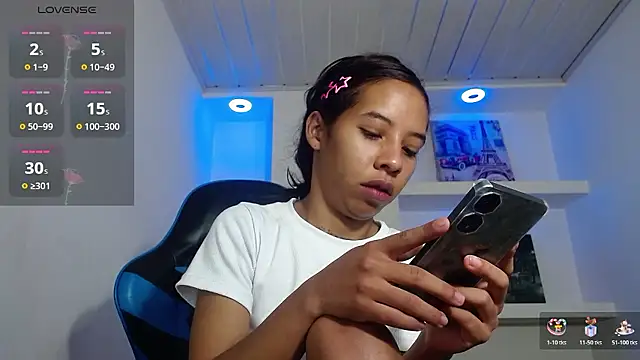 Snapshot of Miss_sparkle00 chatting on January 9, 2026, 8:38 pm Miss sparkle00 online show from January 9, 2026, 8:38 pm