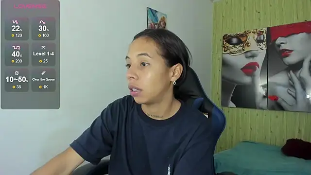 Snapshot of Miss_sparkle00 chatting on February 24, 2026, 8:42 pm Miss sparkle00 online show from February 24, 2026, 8:42 pm