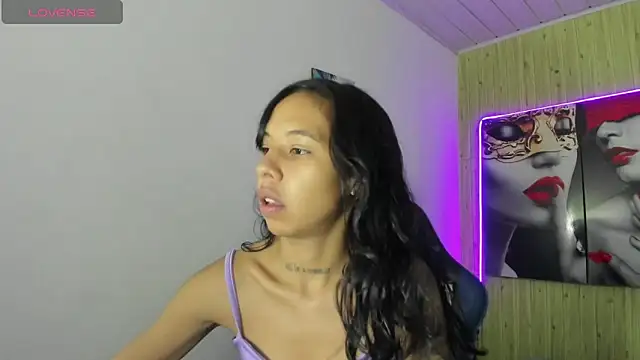 Snapshot of Miss_sparkle00 chatting on February 25, 2026, 7:47 pm Miss sparkle00 online show from February 25, 2026, 7:47 pm