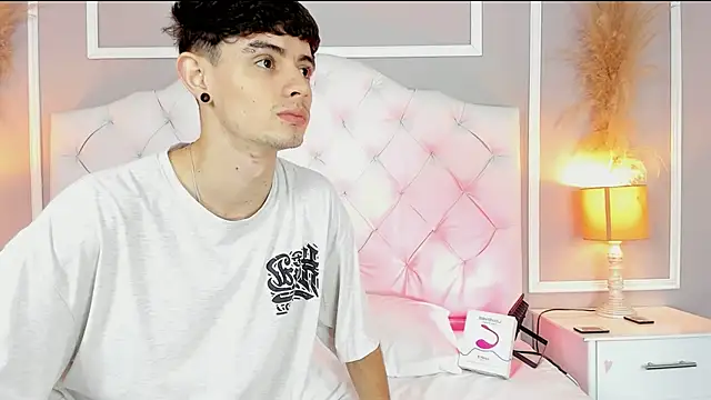 connor and angel online show from February 5, 2025, 4:25 pm