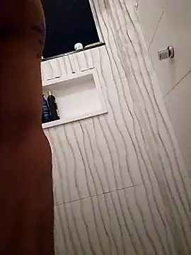 Santanacumxplod online show from September 26, 2025, 1:34 am