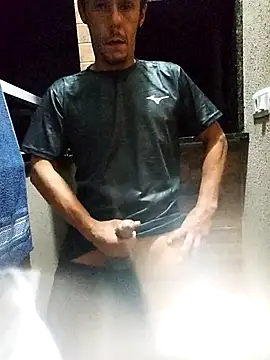 Snapshot of Santanacumxplod chatting on February 19, 2026, 2:19 am Santanacumxplod online show from February 19, 2026, 2:19 am