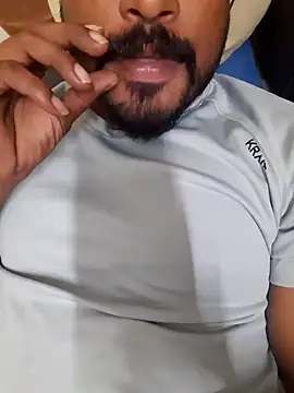 Chennaibull15 online show from February 5, 2025, 6:15 pm