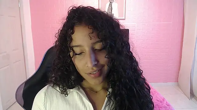 DULCE1609 online show from April 14, 2026, 8:03 pm