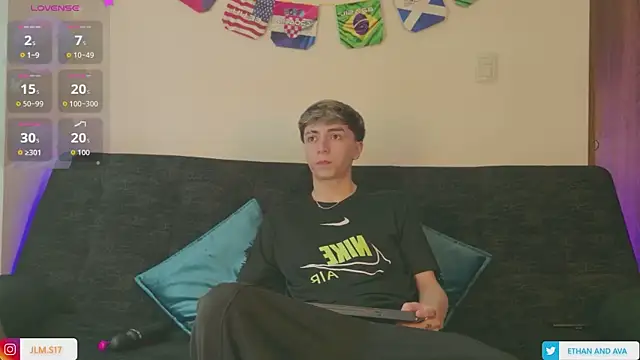 Snapshot of ethan_and_ava chatting on July 5, 2026, 12:34 pm ethan and ava online show from July 5, 2026, 12:34 pm