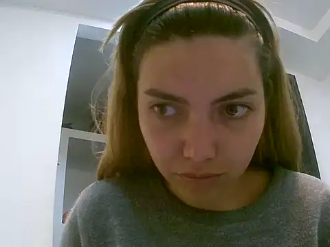 Snapshot of VittoriaTaylor chatting on February 19, 2026, 4:04 pm VittoriaTaylor online show from February 19, 2026, 4:04 pm