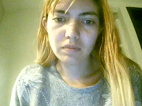 Snapshot of VittoriaTaylor chatting on October 21, 2025, 4:56 am VittoriaTaylor online show from October 21, 2025, 4:56 am