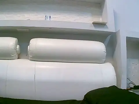 Snapshot of VittoriaTaylor chatting on October 27, 2025, 11:00 am VittoriaTaylor online show from October 27, 2025, 11:00 am