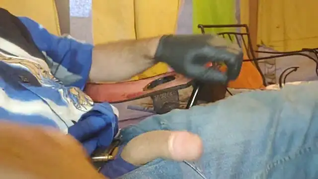 Snapshot of bwcbeat83 chatting on February 13, 2026, 1:16 am bwcbeat83 online show from February 13, 2026, 1:16 am