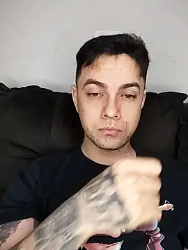 Dyllan   online show from October 9, 2025, 3:18 am