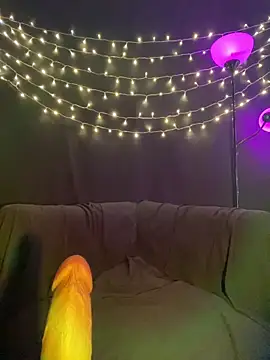 xoxoHotCoCo online show from January 5, 2026, 6:00 pm