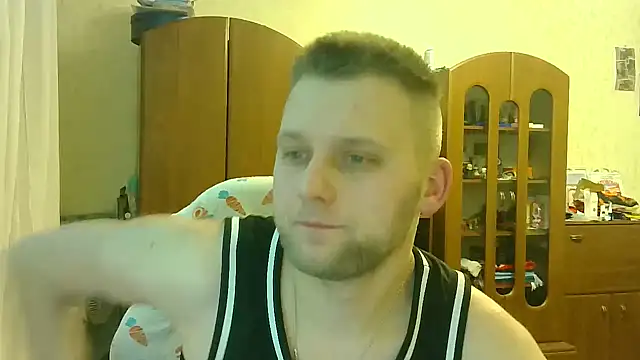 HunterOnBoobs online show from February 18, 2025, 10:58 pm