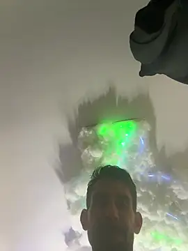 hornycouple818 online show from February 15, 2026, 3:22 pm