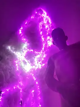 hornycouple818 online show from April 20, 2026, 1:24 pm