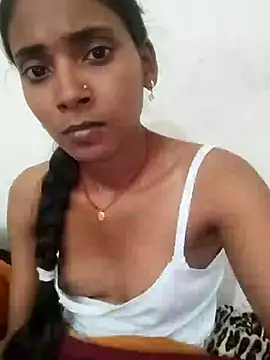 Snapshot of Divya-2007 chatting on February 11, 2026, 9:09 am Divya-2007 online show from February 11, 2026, 9:09 am