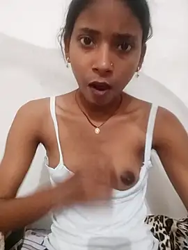 Snapshot of Divya-2007 chatting on March 2, 2026, 7:37 am Divya-2007 online show from March 2, 2026, 7:37 am