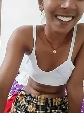 Snapshot of Divya-2007 chatting on November 3, 2025, 1:37 pm Divya-2007 online show from November 3, 2025, 1:37 pm