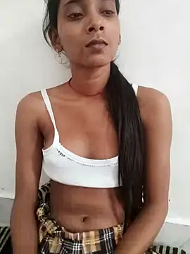 Snapshot of Divya-2007 chatting on October 12, 2025, 1:51 am Divya-2007 online show from October 12, 2025, 1:51 am