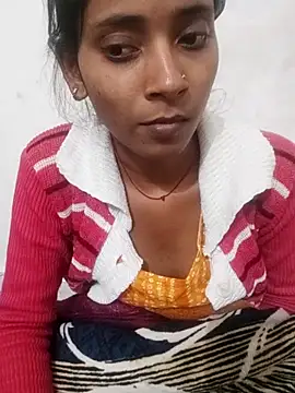 Snapshot of Divya-2007 chatting on December 21, 2025, 2:19 pm Divya-2007 online show from December 21, 2025, 2:19 pm